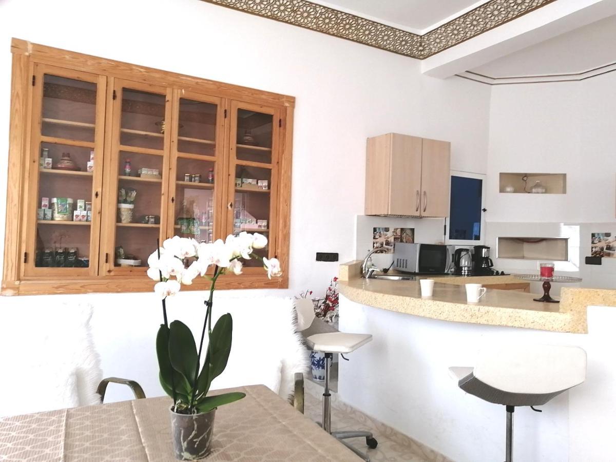 Sara House Nador Aparthotel Екстериор снимка