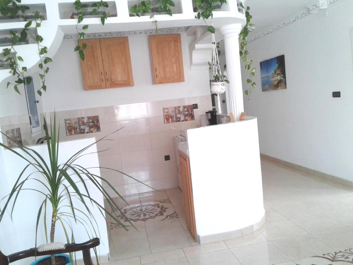 Sara House Nador Aparthotel Екстериор снимка