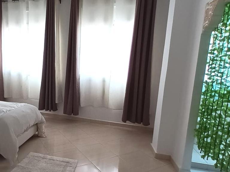 Sara House Nador Aparthotel Екстериор снимка
